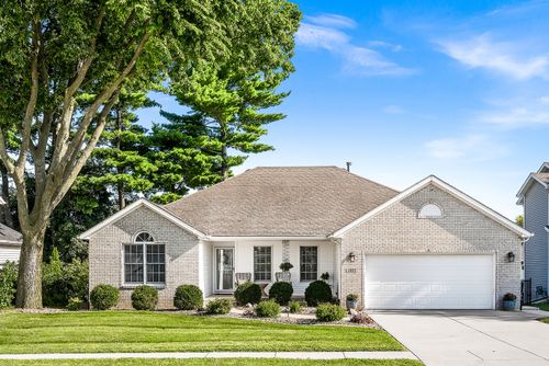 2803 Spangle Rd, Bloomington, IL, 61705-5994 | Card Image