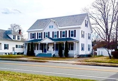 52-54 Holyoke St, Easthampton, MA, 01027-2422 | Card Image
