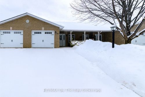 65 Meadow Lane, Wasaga Beach, ON, L9Z0A3 | Card Image