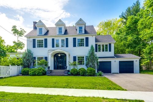 456 Merriman Rd, Akron, OH, 44303-1542 | Card Image