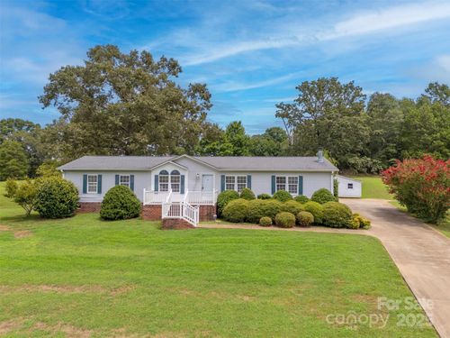 198 Twin Creeks Rd, Mooresboro, NC, 28114-6790 | Card Image