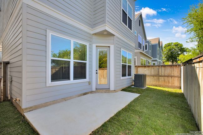 UNIT-17 - 5843 Whitby Rd, House other with 3 bedrooms, 3 bathrooms and null parking in San Antonio TX | Image 29