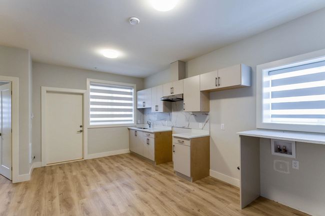 10897 Morrisette Pl, House other with 6 bedrooms, 5 bathrooms and 4 parking in Maple Ridge BC | Image 22