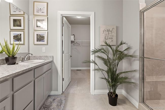 20 Owner's Bath.jpg | Image 7
