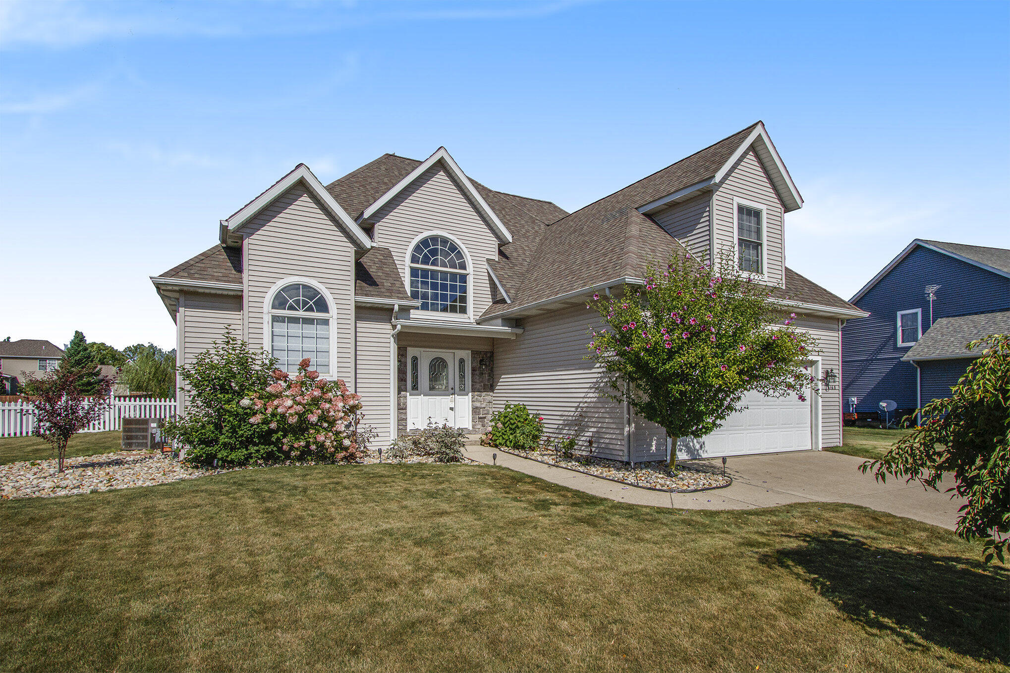 Dreamcatcher Rd, Stevensville, MI 49127