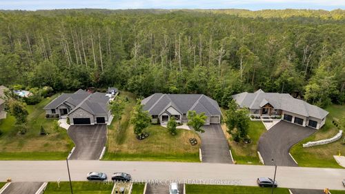 10 Byers St, Springwater, ON, L9X2A3 | Card Image