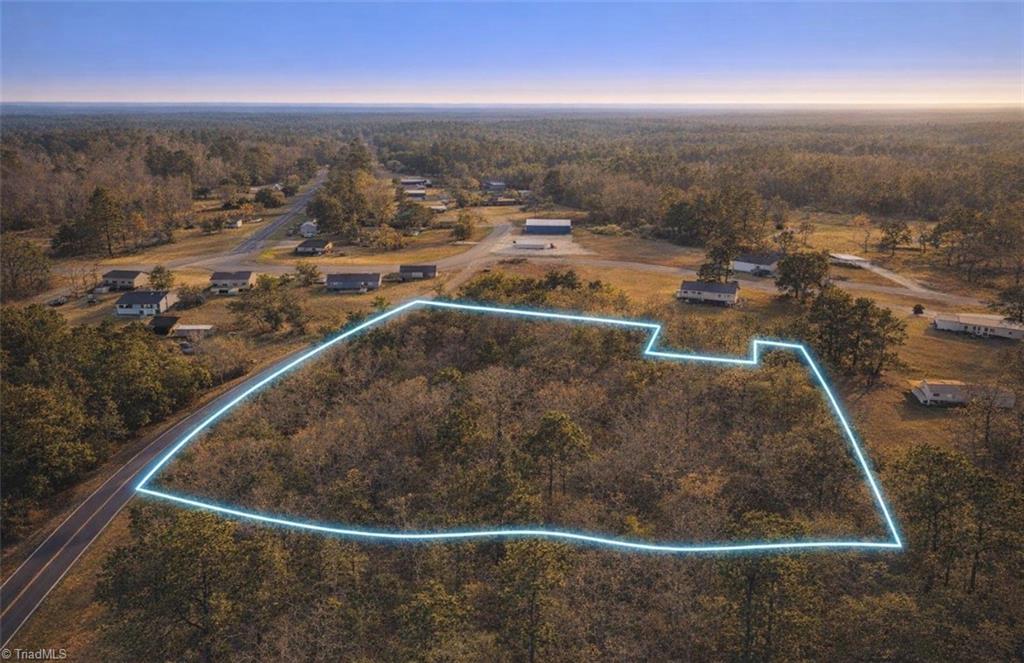 Land in Jonesville 5