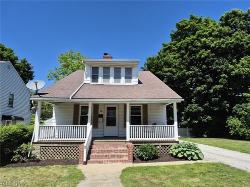 24 Mulwal Dr, Painesville, OH, 44077-2522 | Card Image