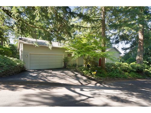 4242 Sw Twombly Ave, Portland, OR, 97239-1369 | Card Image