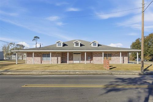 1830 Hodges St, Lake Charles, LA, 70601-6021 | Card Image
