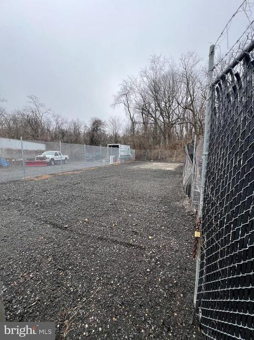 6023 Olson Rd, BROOKLYN PARK, MD, 21225-3920 | Card Image