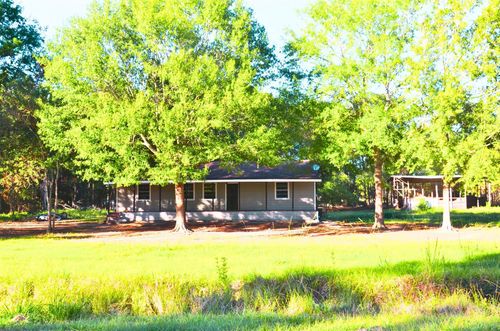 161 Woodman Dr, Cleveland, TX, 77328-8299 | Card Image