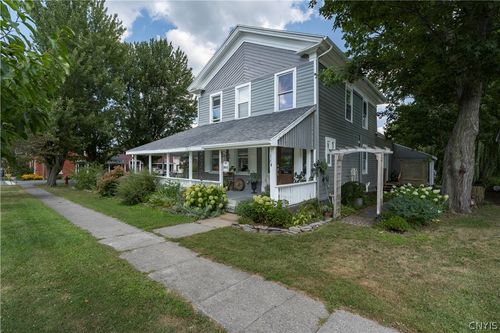 114 W Washington St, Sackets Harbor, NY, 13685 | Card Image