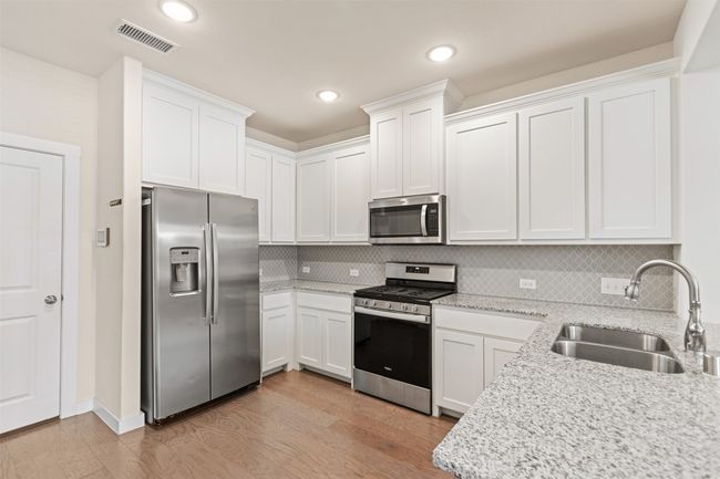 5829 Boulder Way, Townhouse with 2 bedrooms, 3 bathrooms and null parking in Mckinney TX | Image 13
