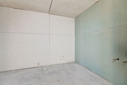 1904 W Berwyn Ave, CHICAGO, IL, 60640-1008 | Card Image