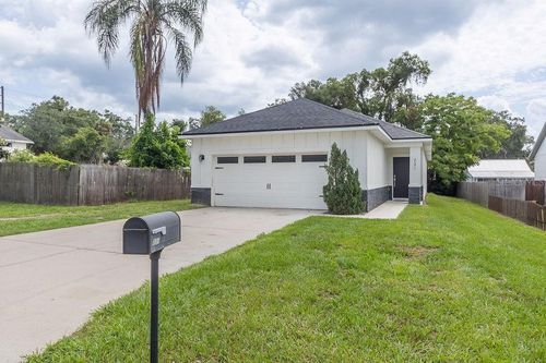 231 N Julia Ave, Deland, FL, 32720-4122 | Card Image