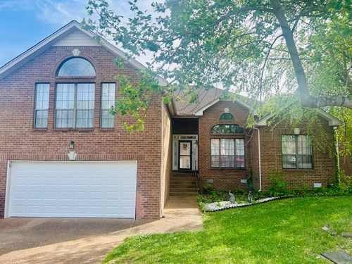 6713 Sugar Hill Dr, Nashville, TN, 37211-8558 | Card Image