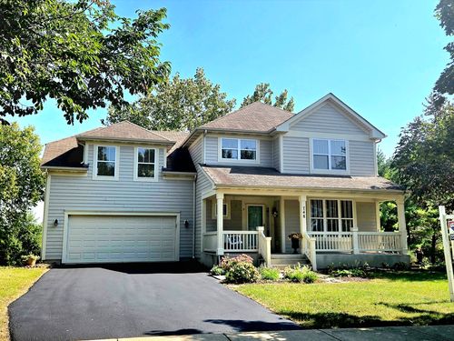 748 Hamilton Way, Batavia, IL, 60510-7708 | Card Image