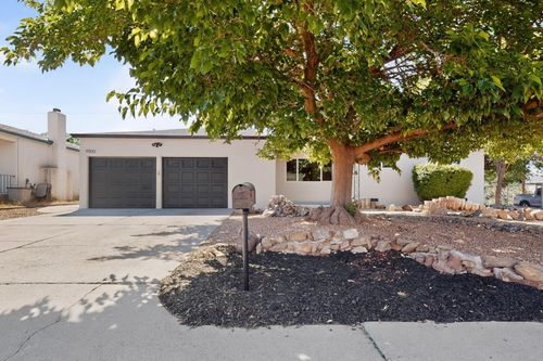 9500 Shoshone Road Ne, Albuquerque, NM, 87111 | Card Image
