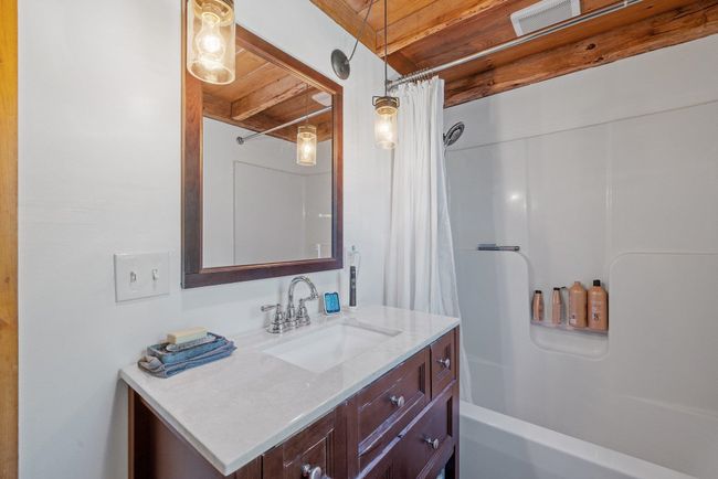 46 Matthew Dr, House other with 3 bedrooms, 2 bathrooms and null parking in Tilton NH | Image 16