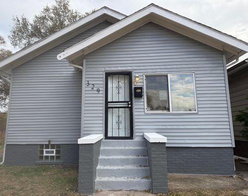 329 Pierce St, Gary, IN, 46402-1051 | Card Image