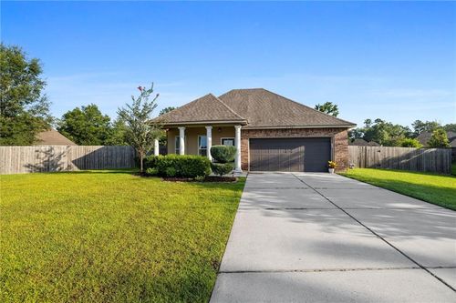 42467 Harlan Pl, Ponchatoula, LA, 70454-5296 | Card Image