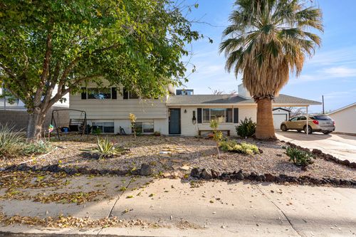 948 N 2050 East Cir, Saint George, UT, 84770-8668 | Card Image