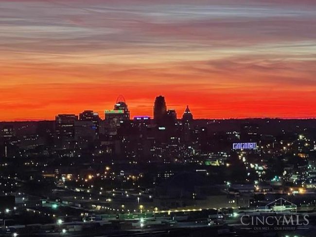 Condo Sunrise Viiew 2 | Image 4