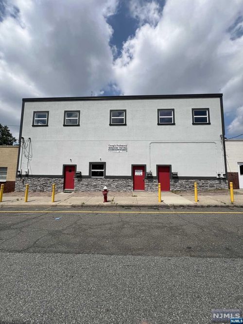 20 Bland St, Emerson, NJ, 07630-1154 | Card Image