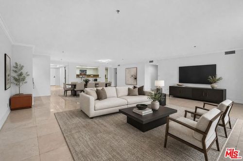 309-10660 Wilshire Blvd, Los Angeles, CA, 90017 | Card Image