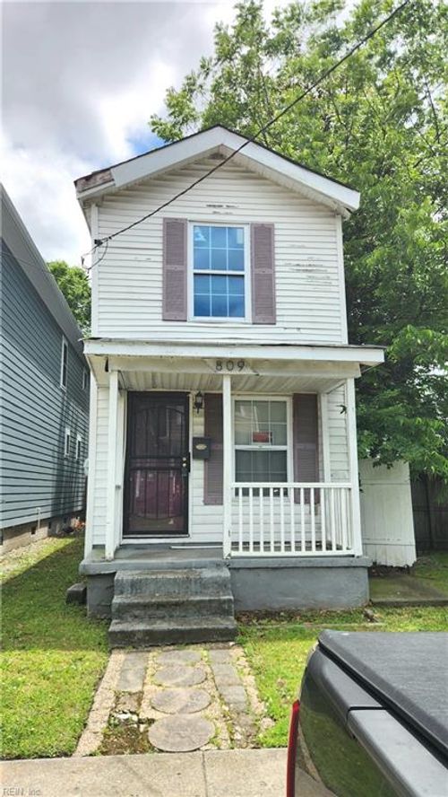 809 Lexington St, Norfolk, VA, 23504-2428 | Card Image
