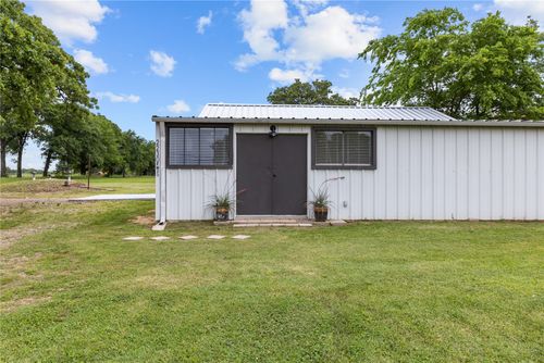 2230 Farm Road 79, Paris, TX, 75460-1783 | Card Image