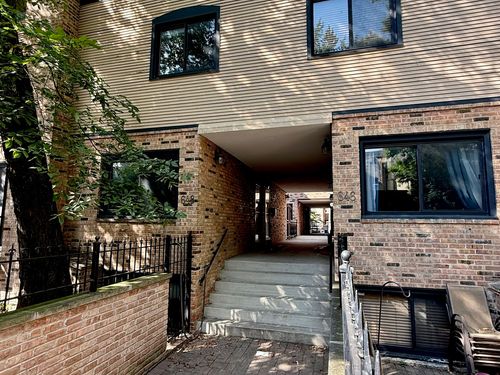 apt-b-648 W Belden Ave, Chicago, IL, 60614-7972 | Card Image