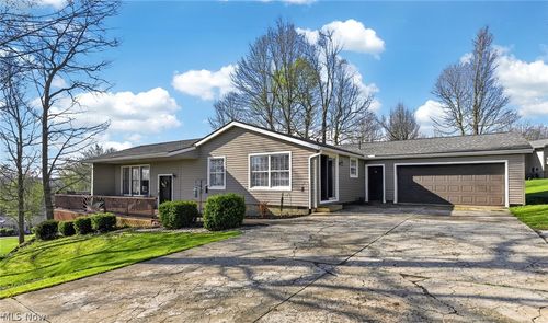 7702 N Ridge Pl, Lisbon, OH, 44432 | Card Image