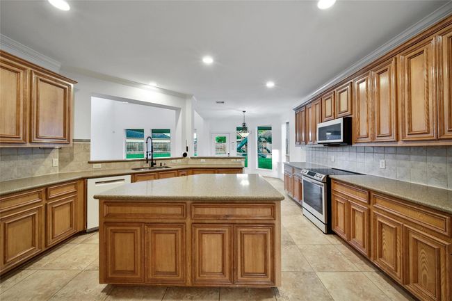 939 Colorado Springs Ct, House other with 5 bedrooms, 4 bathrooms and 2 parking in Spring TX | Image 6