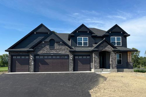 15690 112th Ave N, Osseo, MN, 55369 | Card Image