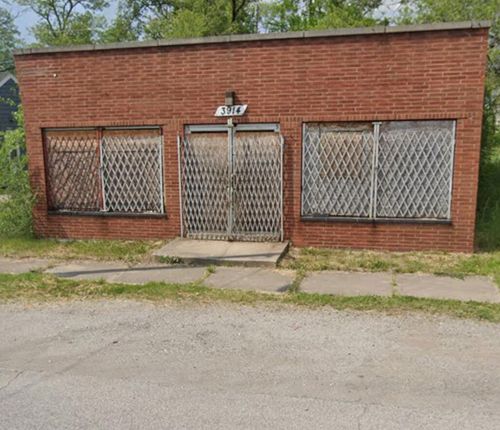 3906 W 11th Ave, Gary, IN, 46404-1706 | Card Image