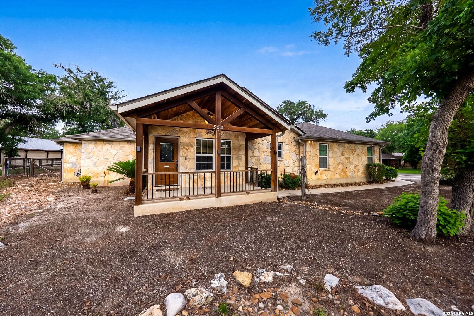 Residential in La Vernia 3