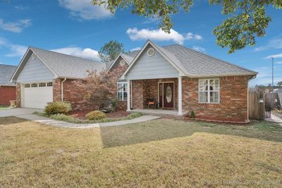 2010 Aspen Drive, House other with 3 bedrooms, 2 bathrooms and null parking in Tahlequah OK | Image 2