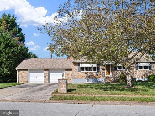 2101 Nicholby Dr, WILMINGTON, DE, 19808-4230 | Card Image