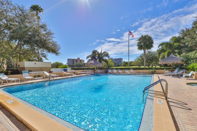 402 - 2617 Cove Cay Drive, Condo with 1 bedrooms, 1 bathrooms and null parking in Clearwater FL | Image 26