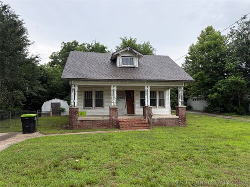 502 S Hickory St, Ada, OK, 74820-6200 | Card Image