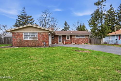 1638 Westview Dr, Findlay, OH, 45840-6568 | Card Image