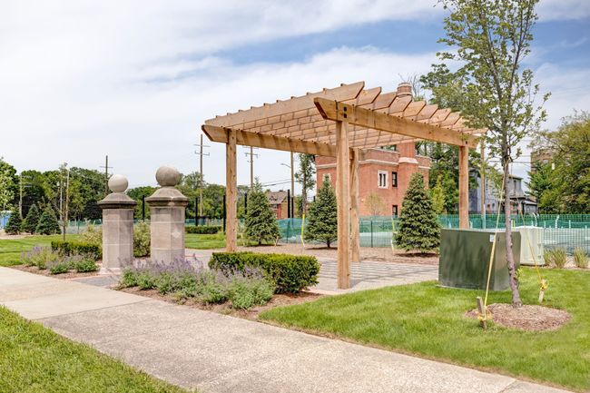 30 - 3660 Trumbull Ave, Condo with 2 bedrooms, 3 bathrooms and null parking in Detroit MI | Image 21
