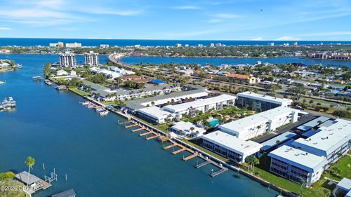 b102-325 N Causeway, NEW SMYRNA BEACH, FL, 32169-5241 | Card Image