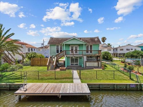 868 Bonita St, Bayou Vista, TX, 77563-2704 | Card Image
