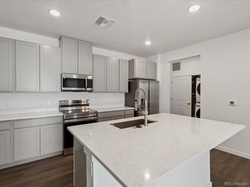 206-6153 Ceylon St, Denver, CO, 80249 | Card Image