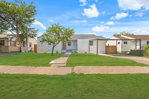 2017 Village Way, Dallas, TX, 75216-4523 | Card Image