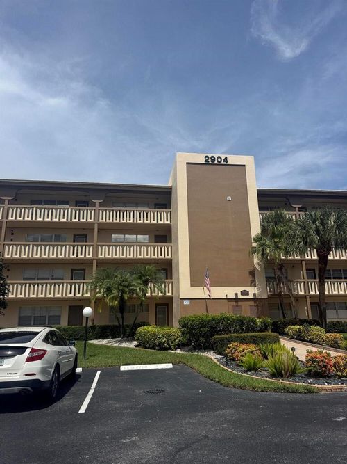 h1-2904 Victoria Pl, Coconut Creek, FL, 33066-1355 | Card Image