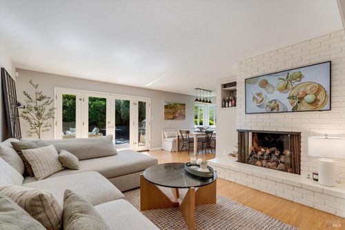 1291 Sylvaner Avenue, St. Helena, CA, 94574 | Card Image